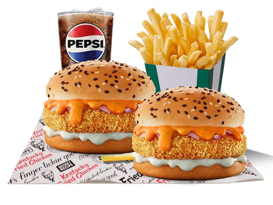 Crispy Burger with extra cheese - Image 4